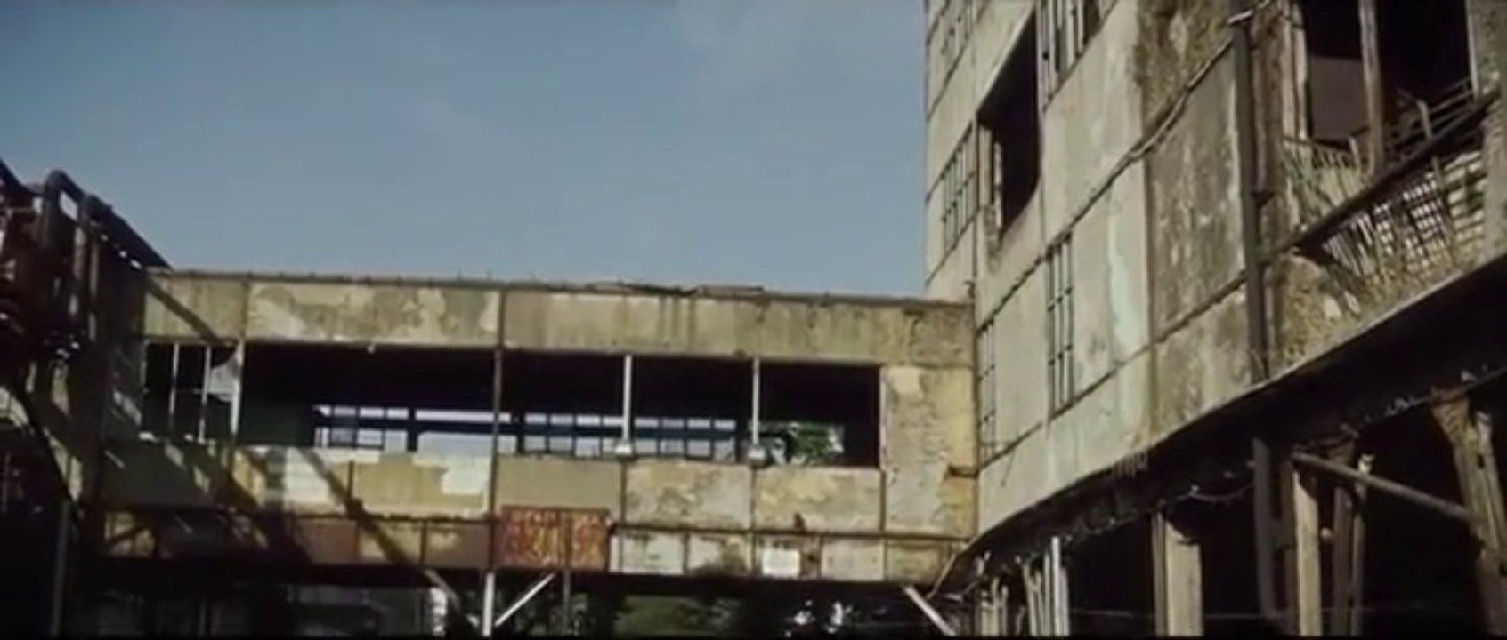 Soner Sarıkabadayı - Kutsal Toprak