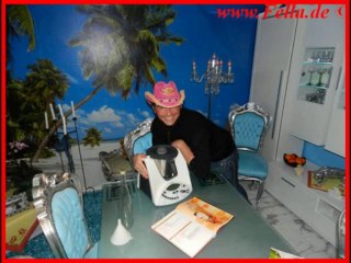 Thermomix TM 31 Mr Thermomen Matthias kocht Graupensuppe mit Knobelinen