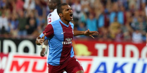 L'imparable coup de canon de Florent Malouda !