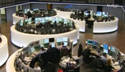 L'euro à son plus bas depuis quatre ans