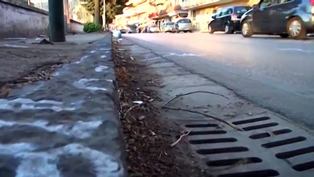 Pianura (NA) - 19enne senza casco muore in incidente (24.08.13)