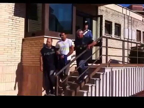 Palinuro (SA) - Camorra, arrestato boss latitante del clan Mallardo -live- (26.08.13)