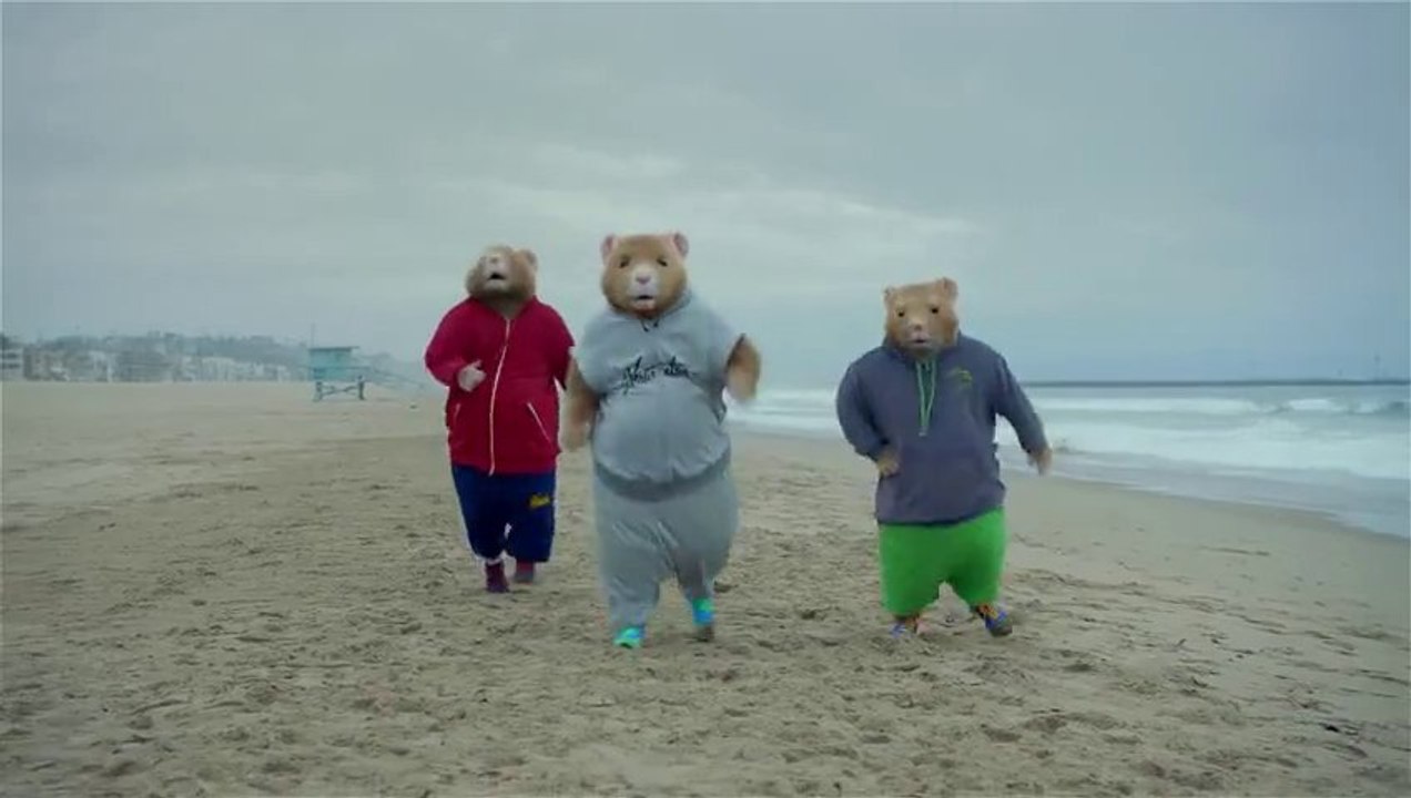 Des hamsters font du sport sur la nouvelle chanson de lady gaga: oui c'est une pub Kia!