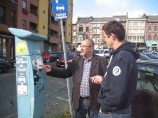 On peut désormais payer son parking par SMS à Charleroi