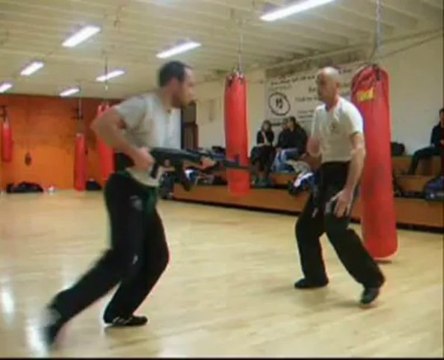 Démo de Krav-Maga au club de Mouscron