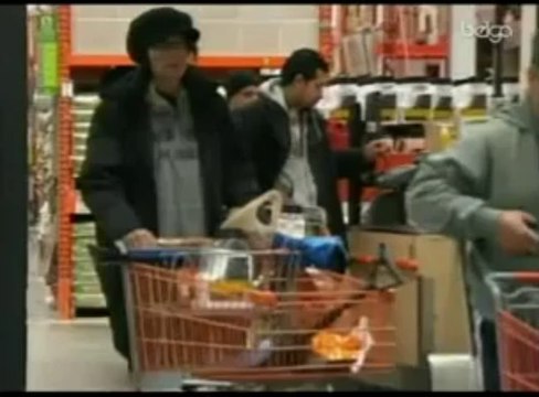 Tempête de neige aux USA: des centaines de vols annulés