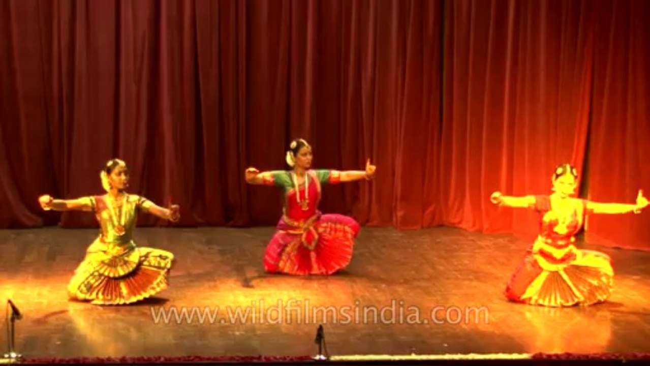 Nritya sangam-Kathak-oddisi-bharatnatyam-hdv-2-4