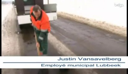 Les nids-de-poule sur les routes, provisoirement rebouchés