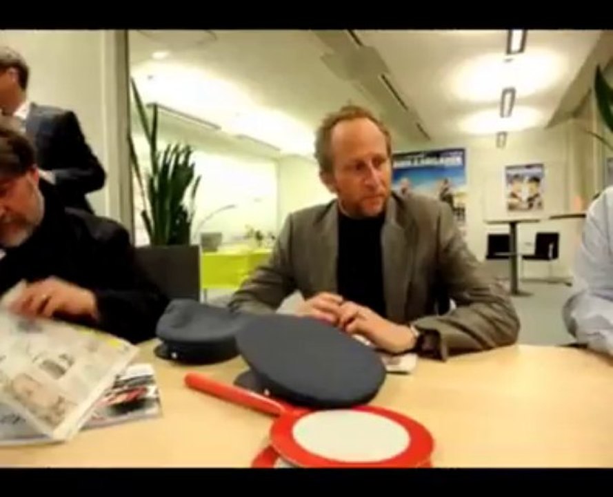 Dany Boon et toute l'équipe de "Rien à déclarer" ont rendu visite à La Capitale