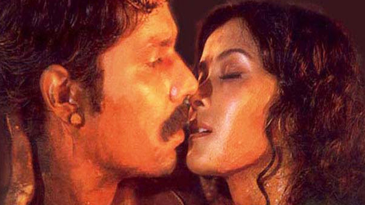 Rang Rasiya | Nandana Sen Hot | Randeep Hooda