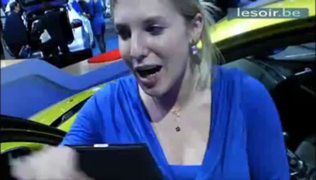 Salon de l'auto de Bruxelles 2011: une minute trente pour vendre une... Ford Focus