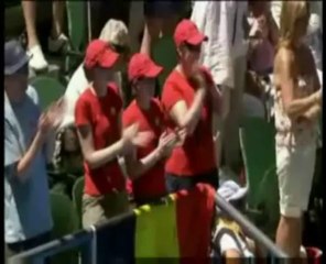 Todd Woodbrige: "Kim enceinte? Elle a des plus gros seins!"