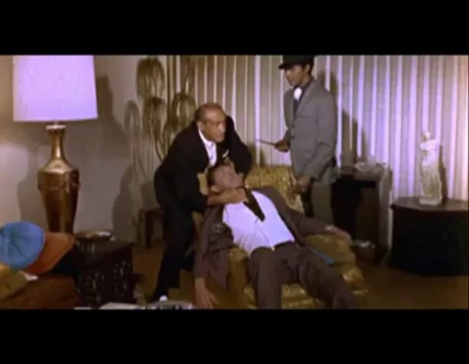 Tura Satana héroïne des films de Russ Meyer