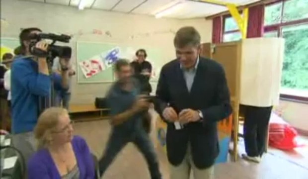 Le Vlaams Belang perd des plumes