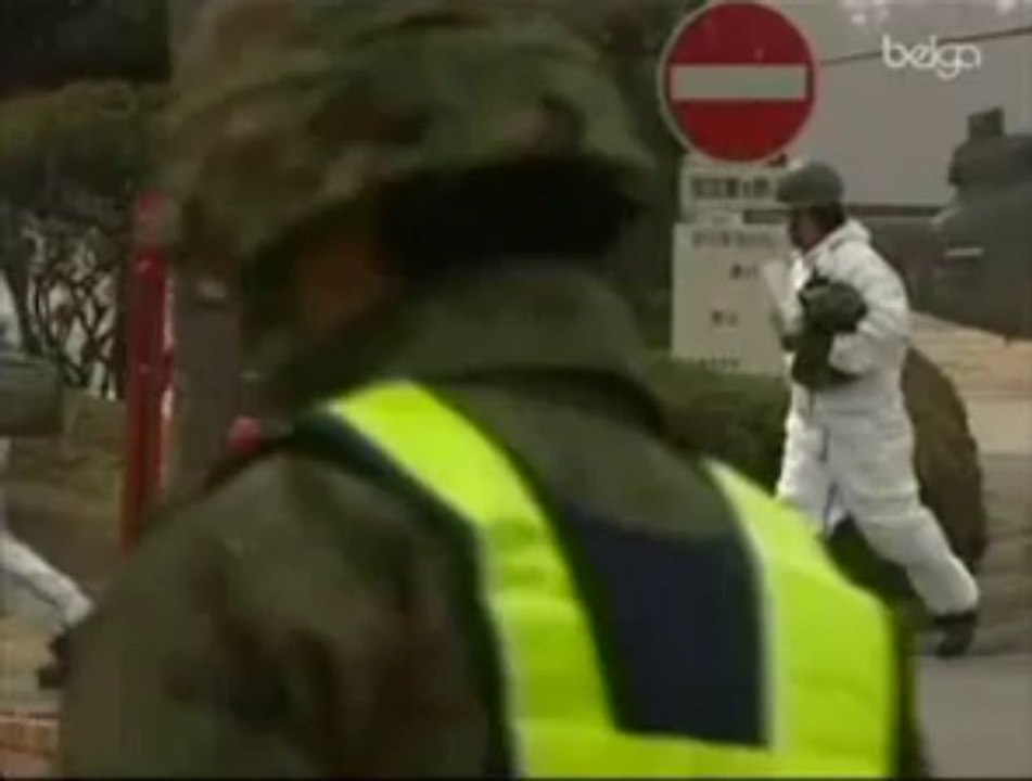 Le Japon lutte pour refroidir les réacteurs de Fukushima