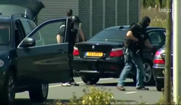 Fusillade aux Pays-Bas: le tireur a fait feu plus d'une centaine de fois