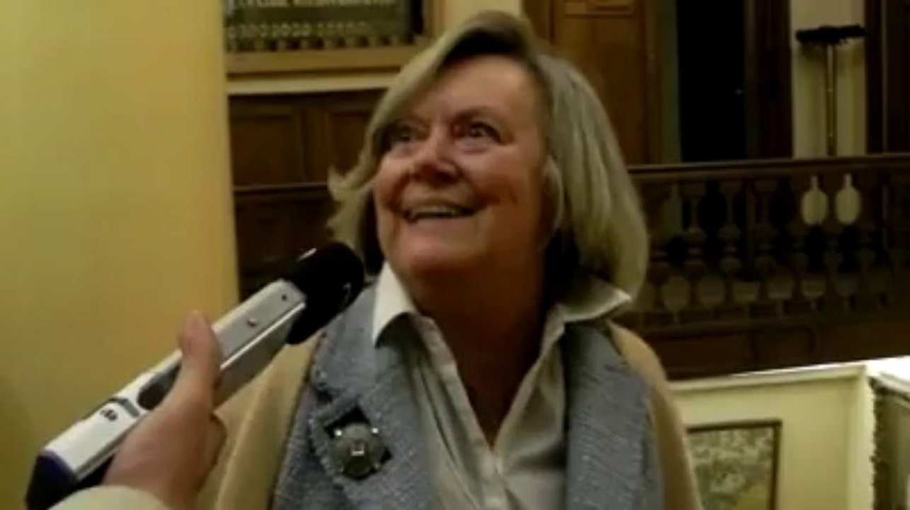 Affaire des tracts: tous contre Anne-Marie Lizin