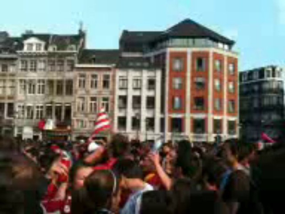 Genk-Standard: ambiance de la Place Saint-Lambert (03)