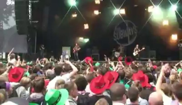 Ardentes 2011 : Concert et ambiance du concert des Subways