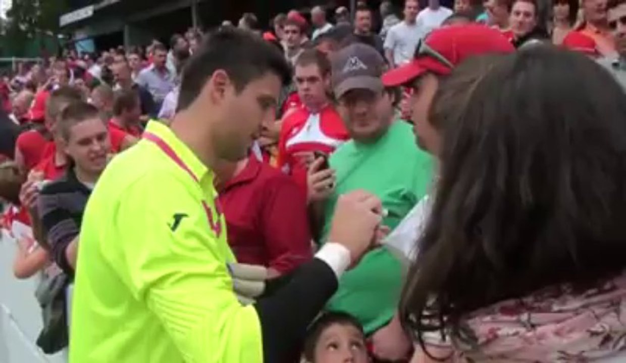 Standard-Tubize: Srdan Blazic, star des supporters
