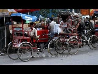 Market near Motinagar metro station