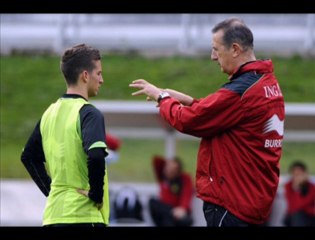 Leekens brouille les cartes