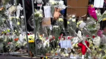 Les métallos rendent hommage aux victimes de la tueri de Liège
