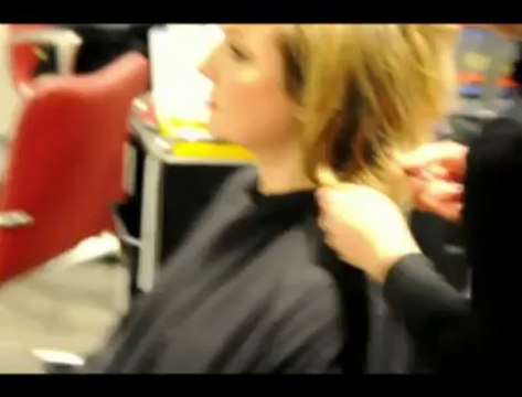 Relooking de fête pour Anne Delvaux à Liège