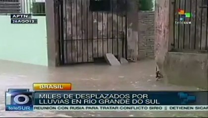 Miles de desplazados por lluvias en Brasil