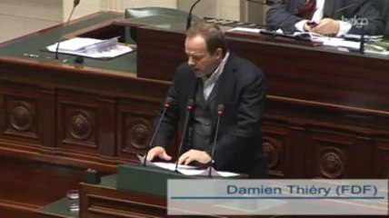 Prêts hypothécaires: Di Rupo accuse l'opposition de créer l'inquiétude