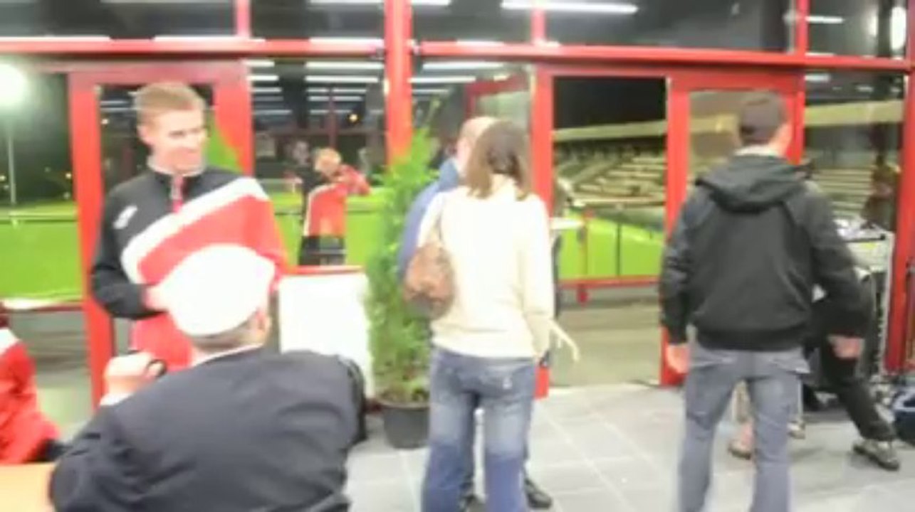 Football: inauguration du stade Leburton "new look" à Waremme