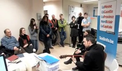 Verviers: Julie Carpino (The Voice) chante à la rédaction de La Meuse