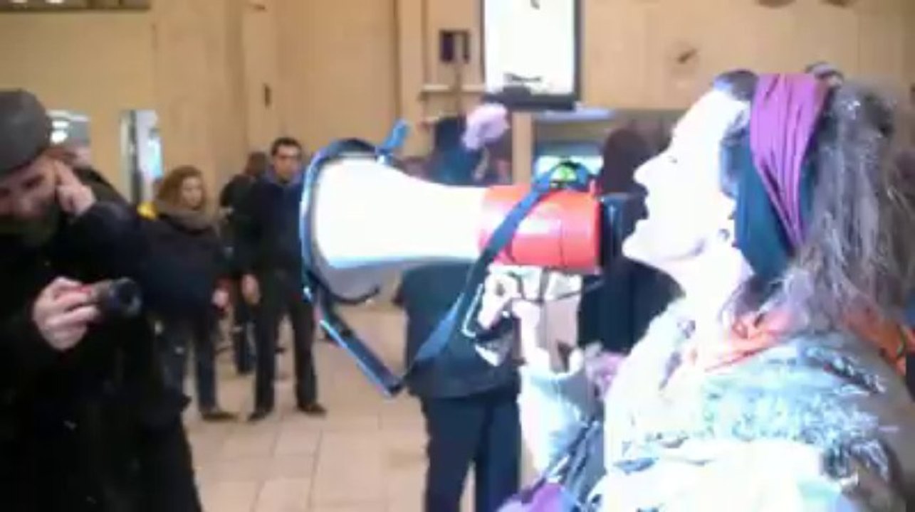Bruxelles: "Action Dying" flash mob pour attire...