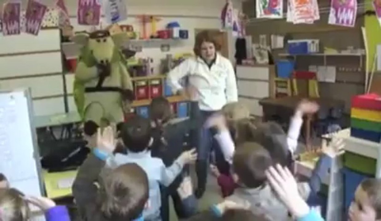 Spa: la danse de "Tatou Ceinture" dans une classe de l'école Roi Baudouin