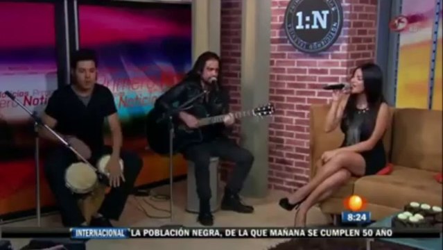 Maite Perroni [@MaiteOficial] Cantando Tu y Yo en Acustico || 1N