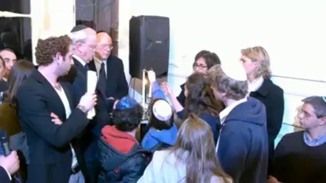 Uccle: céremonie d'hommage aux victimes de Toulouse