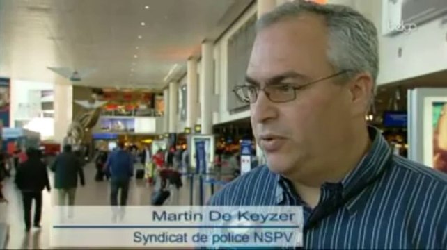 Une sénatrice intervient lors d'une expulsion