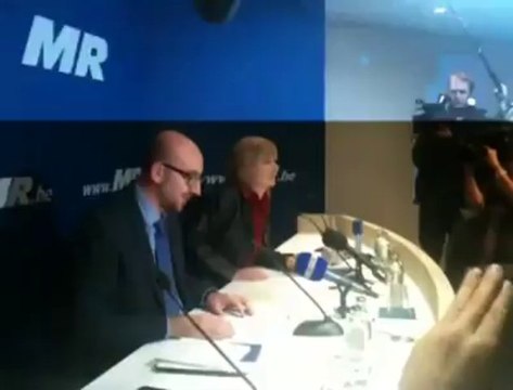 Françoise Schepmans, nouvelle bourgmestre MR de Molenbeek, présentée par Charles Michel, président du MR