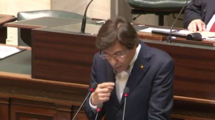 Di Rupo : "Redéployer une véritable politique industrielle en Belgique"
