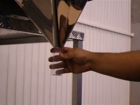 Maquina para empacotar condimentos, farináceos, grãos, etc. (11) 98555-0001 Whatsapp com Marcelo