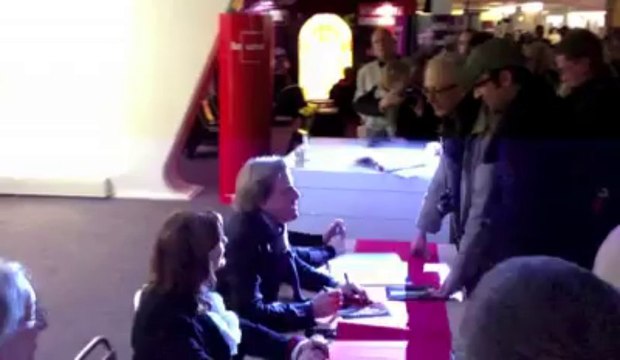 Cloclo Junior : dédicaces à l'expo Golden Sixties