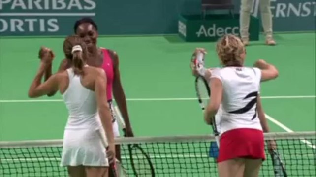 Clijsters remporte son dernier match de simple