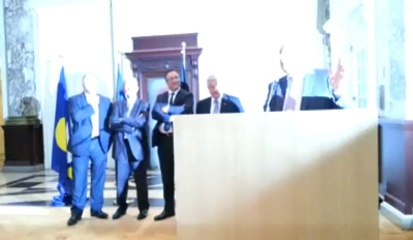 Discours de Roger Vanden Stock  après le 32e titre de champion du RSC Anderlecht