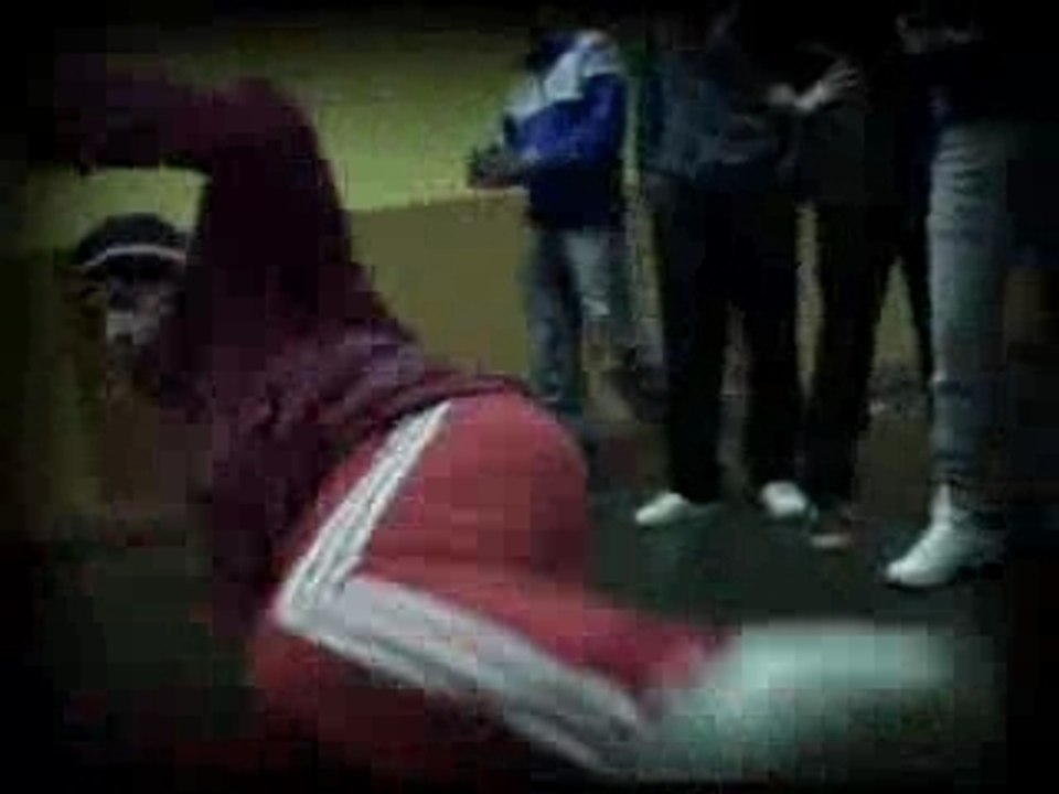 Delux - Jak nie my to kto?