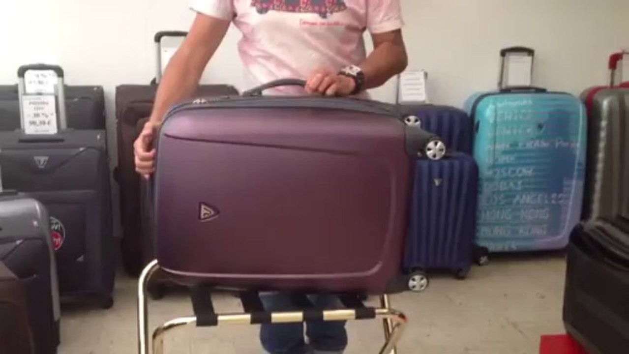 Valise trolley 4 roues COLORADO RONCATO en vente chez S'Cale Boutik maroquinerie bagage au 28 avenue auber Nice face à la gare Thiers