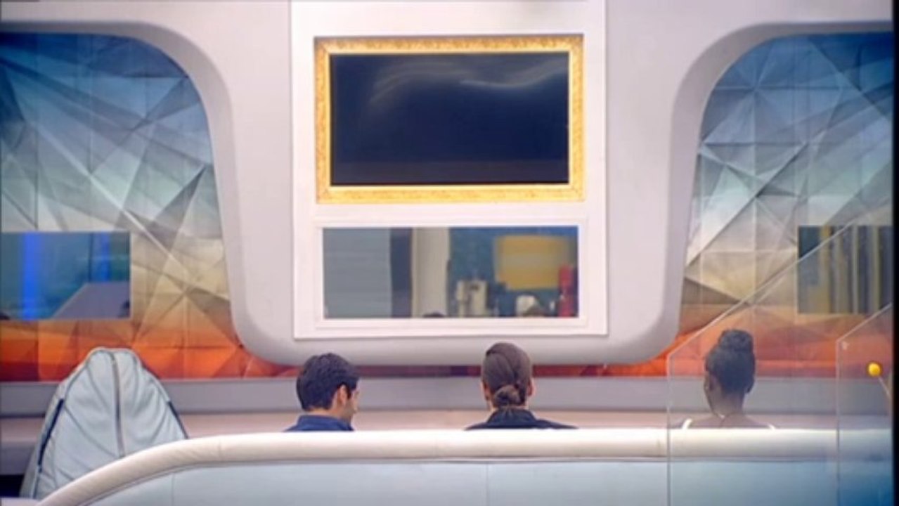 דור יוצא מקום רביעי ממצלמות הבית