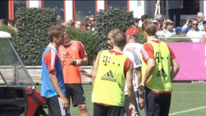 Guardiola, feliz pese al empate ante el Friburgo