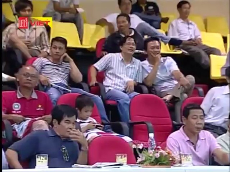 Trận 5- Võ sĩ Huỳnh Khánh Duy (Bình Dương) - Võ sĩ Nguyễn Việt Hùng (Khánh Hòa)