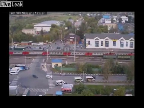 Car VS Train! - Train crossing accident