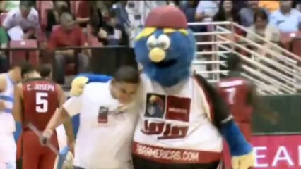 Basketball - Attention, ça glisse!